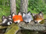 Filcēta vilnas cepure – maska: jenots, lapsa, vilks, lūsis