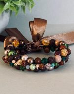Akrila pērlīšu rokassprādze ar brūnu lentu - Attēls 3