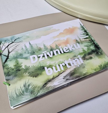 Lipekļu grāmata bērniem Dzīvnieku burtiņi